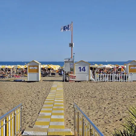 Perla Azzurra 3 Apartment Caorle