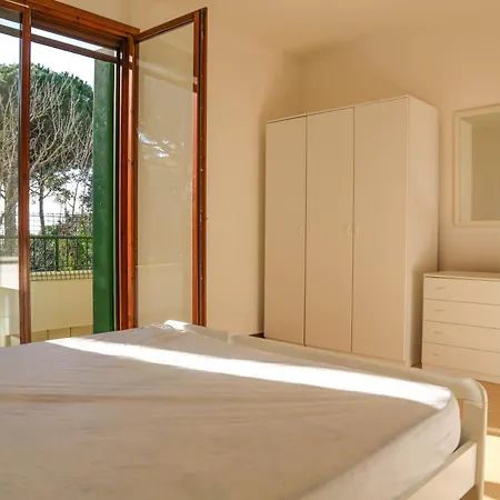 Perla Azzurra 3 Apartment *