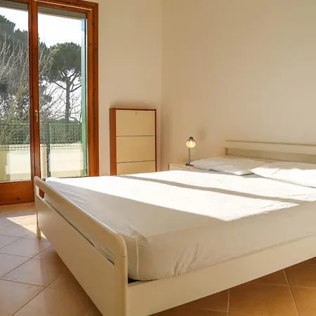 Апартаменты Perla Azzurra 3 *