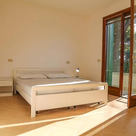 Apartment Perla Azzurra 3 *